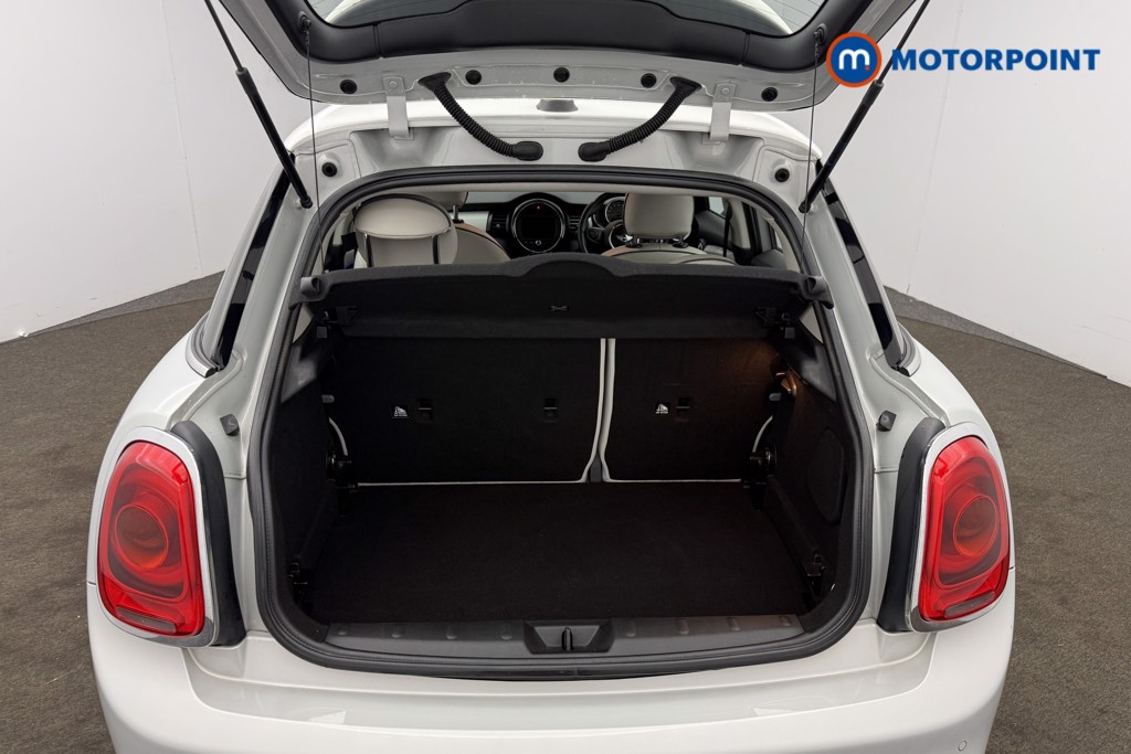 Mini Hatchback Cooper S Manual Petrol Hatchback - Stock Number (1630037) - 11th supplementary image