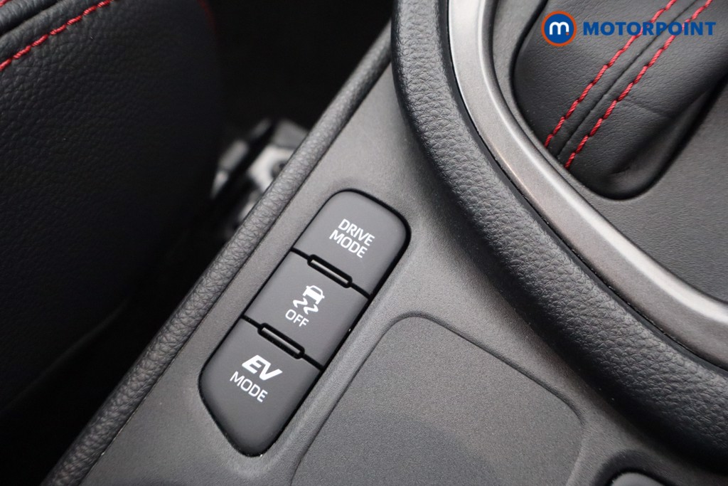 Toyota Yaris Gr Sport Automatic Petrol-Electric Hybrid Hatchback - Stock Number (1630112) - 28th supplementary image