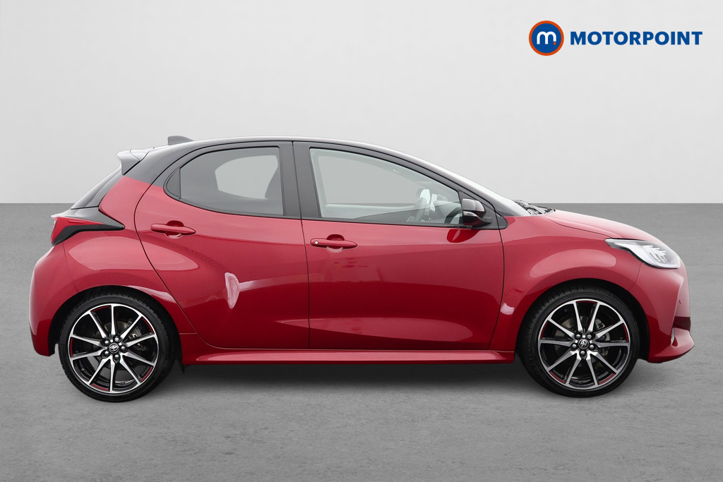 Toyota Yaris Gr Sport Automatic Petrol-Electric Hybrid Hatchback - Stock Number (1630112) - Drivers side