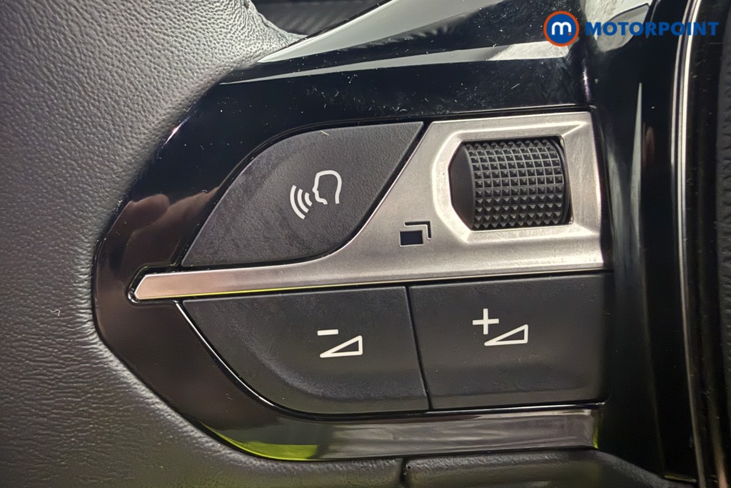 Peugeot 2008 Allure Manual Petrol SUV - Stock Number (1630163) - 3rd supplementary image