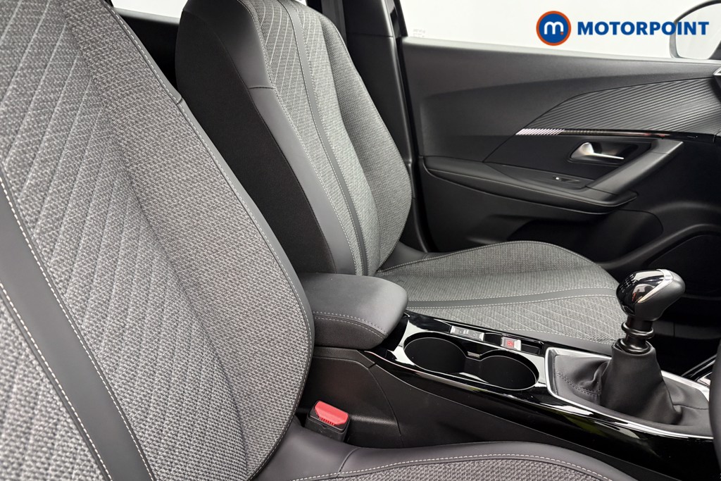 Peugeot 2008 Allure Manual Petrol SUV - Stock Number (1630163) - 13th supplementary image