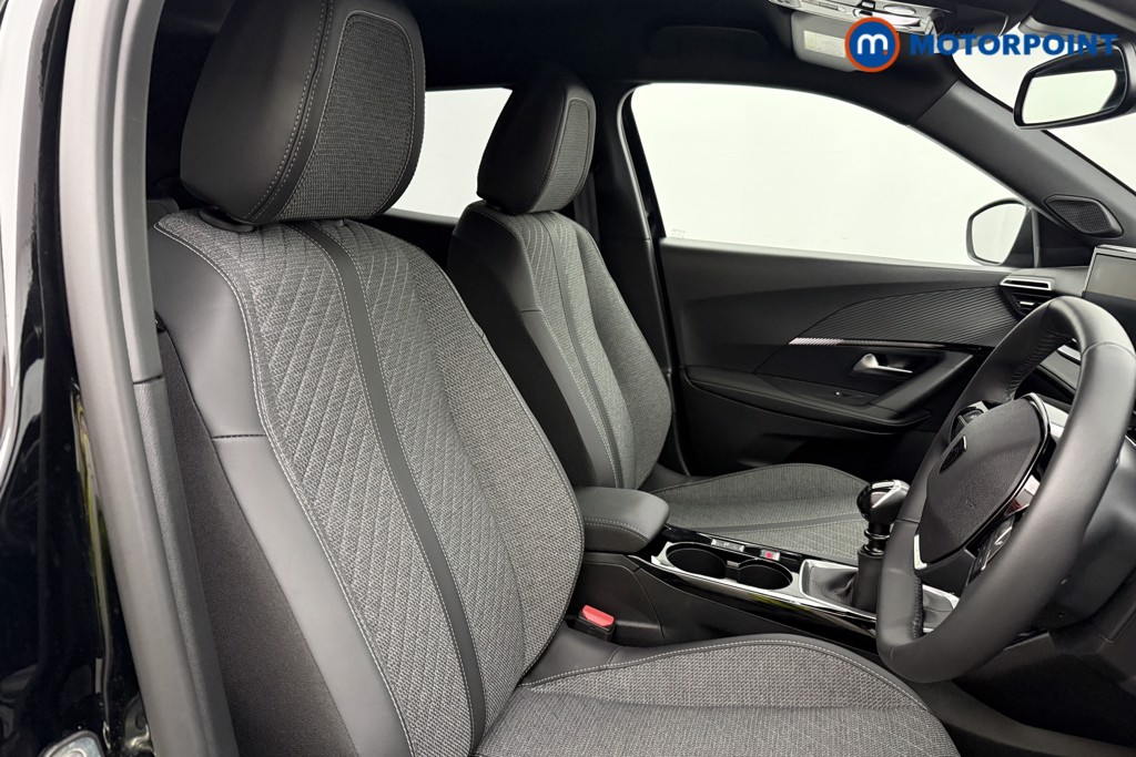 Peugeot 2008 Allure Manual Petrol SUV - Stock Number (1630163) - 14th supplementary image