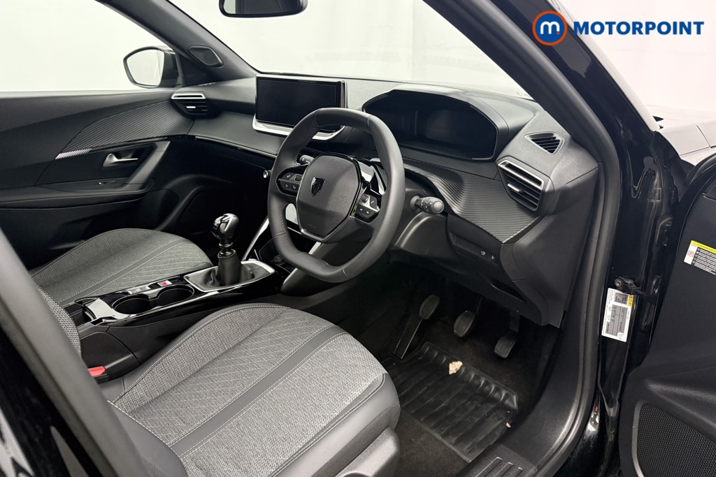 Peugeot 2008 Allure Manual Petrol SUV - Stock Number (1630163) - 1st supplementary image