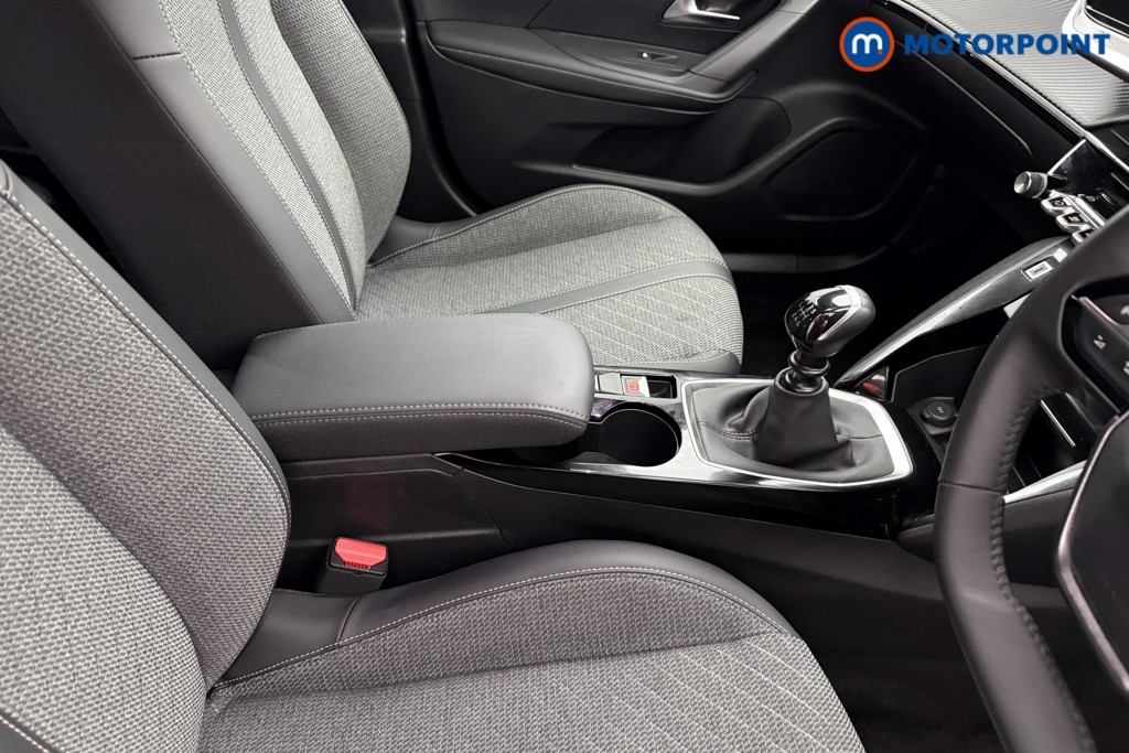 Peugeot 2008 Allure Manual Petrol SUV - Stock Number (1630214) - 13th supplementary image