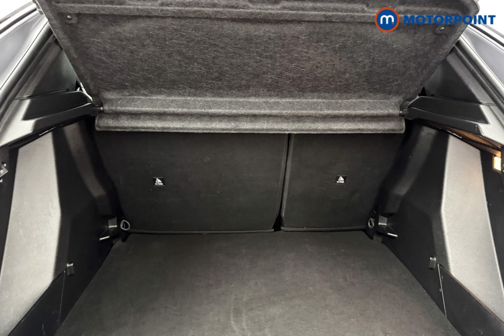Peugeot 2008 Allure Manual Petrol SUV - Stock Number (1630214) - 19th supplementary image