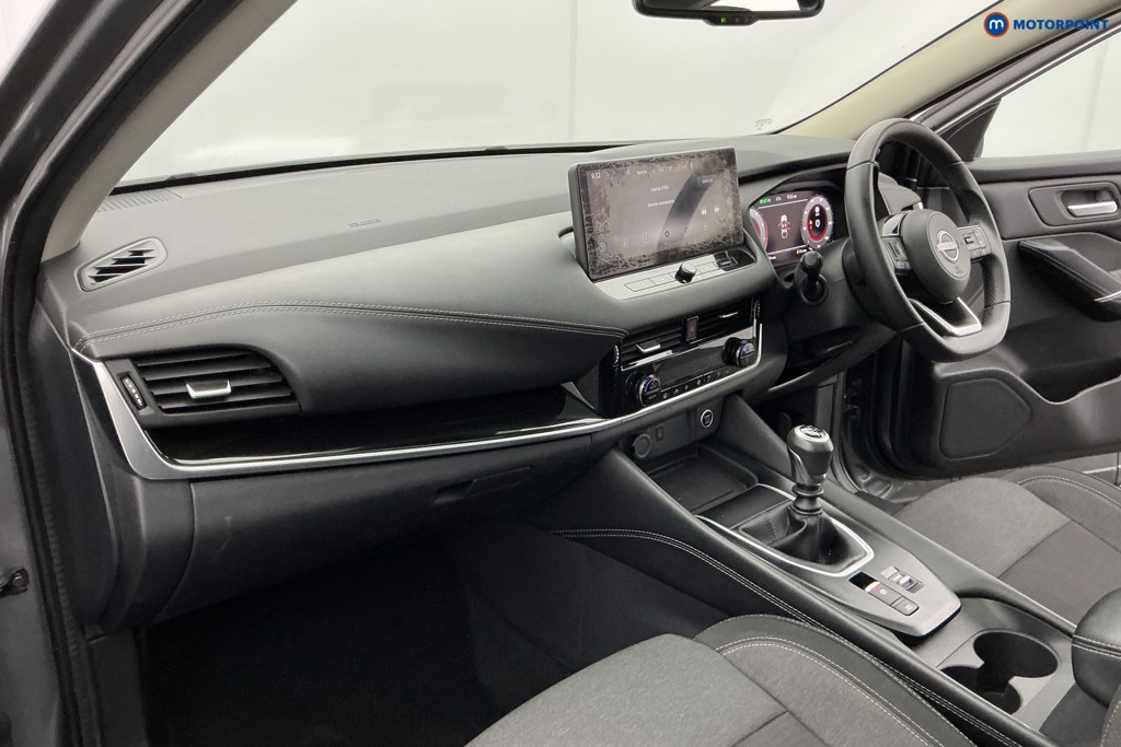 Nissan Qashqai N-Connecta Manual Petrol SUV - Stock Number (1630469) - 8th supplementary image
