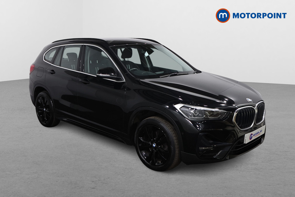 BMW X1 Sport Manual Petrol SUV - Stock Number (1630657) - Drivers side front corner