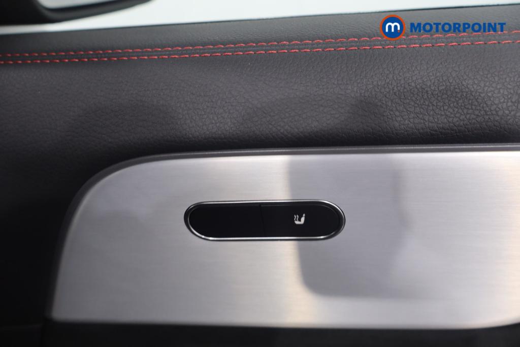 Mercedes-Benz GLA Amg Line Automatic Petrol SUV - Stock Number (1630712) - 9th supplementary image