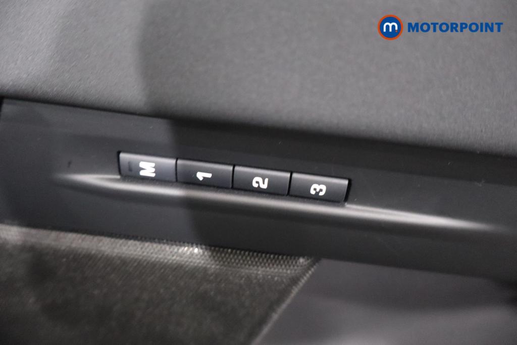 Land Rover Range Rover Evoque Dynamic Se Automatic Petrol Plug-In Hybrid SUV - Stock Number (1630724) - 11th supplementary image