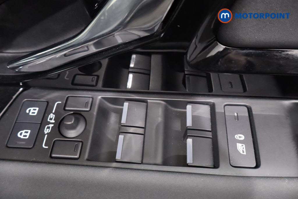 Land Rover Range Rover Evoque Dynamic Se Automatic Petrol Plug-In Hybrid SUV - Stock Number (1630724) - 12th supplementary image