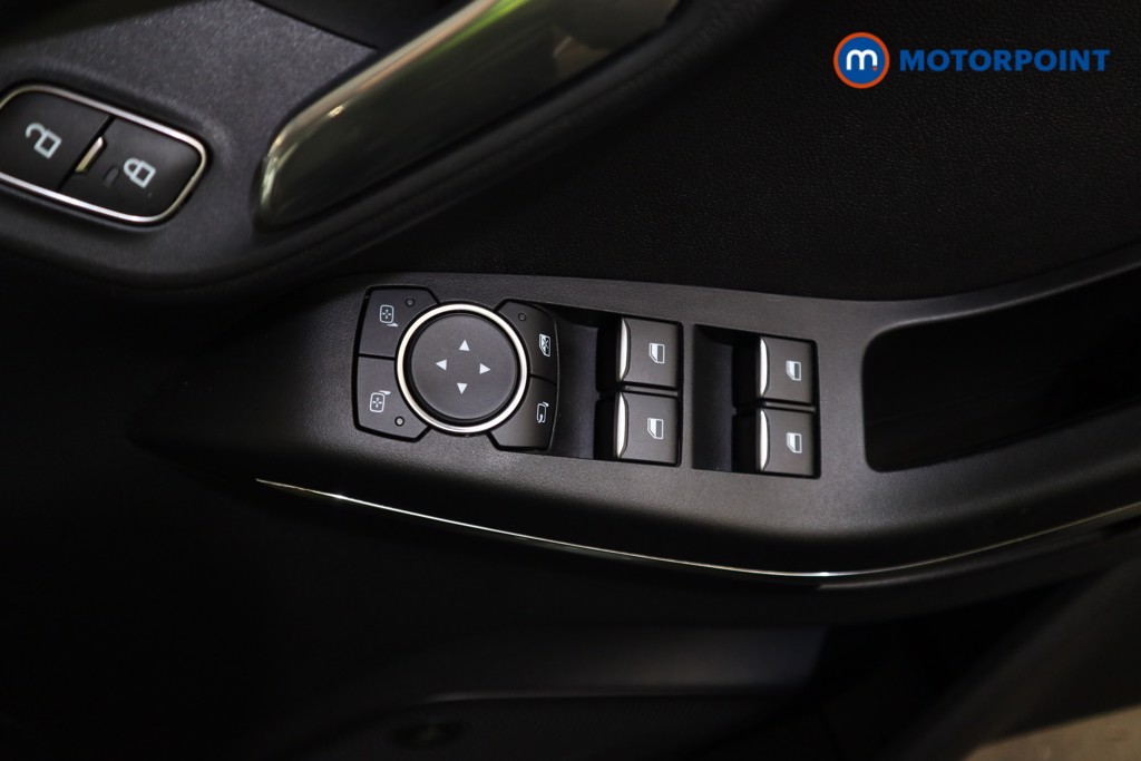 Ford Fiesta Titanium X Automatic Petrol Hatchback - Stock Number (1631016) - 15th supplementary image