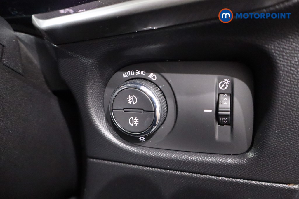 Vauxhall Mokka Elite Nav Premium Automatic Electric SUV - Stock Number (1631155) - 17th supplementary image