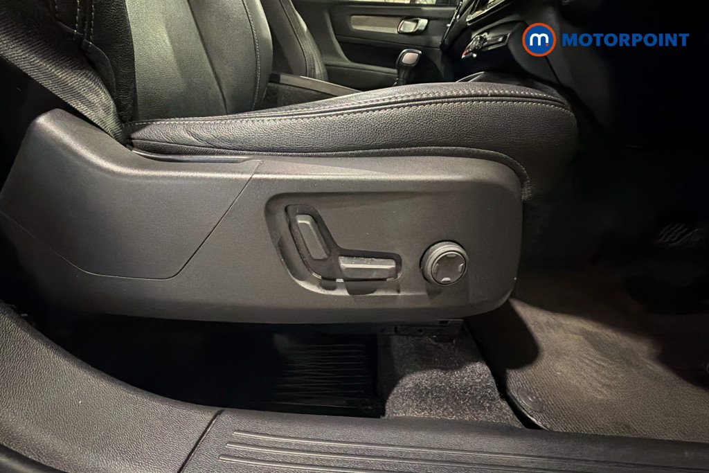 Volvo Xc40 Inscription Manual Petrol SUV - Stock Number (1631356) - 25th supplementary image