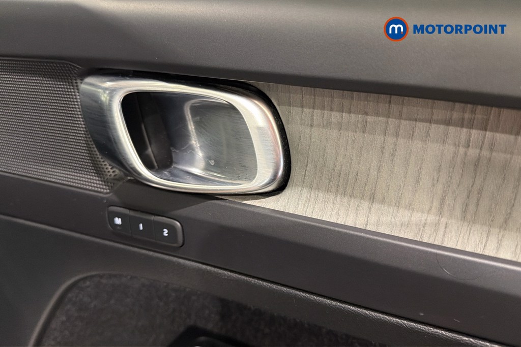 Volvo Xc40 Inscription Manual Petrol SUV - Stock Number (1631356) - 42nd supplementary image