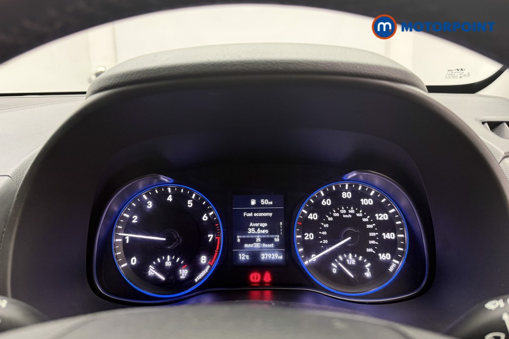 Hyundai Kona Premium Manual Petrol SUV - Stock Number (1631381) - 9th supplementary image