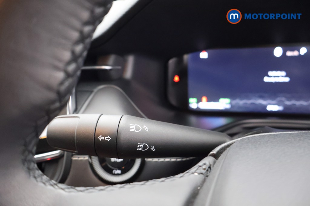 Jeep Compass Altitude Automatic Petrol SUV - Stock Number (1632043) - 5th supplementary image