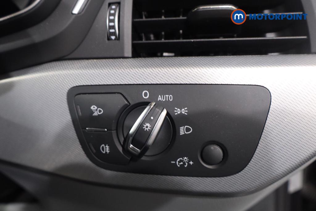 Audi A4 Sport Automatic Petrol Estate - Stock Number (1632332) - 15th supplementary image