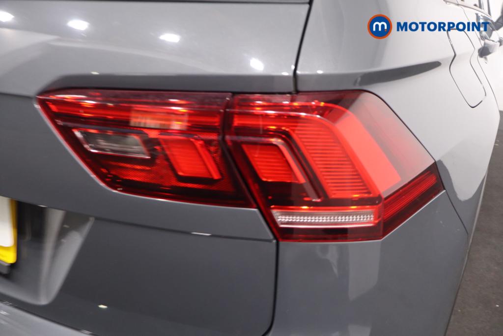 Volkswagen Tiguan Life Automatic Petrol SUV - Stock Number (1632661) - 3rd supplementary image