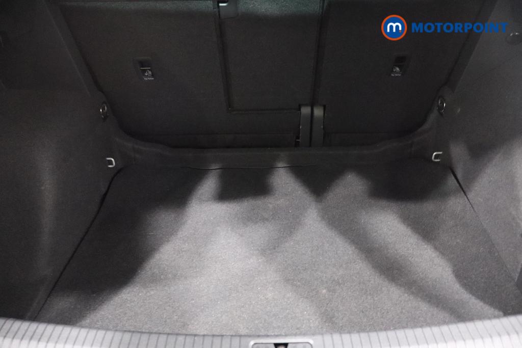 Volkswagen Tiguan Life Automatic Petrol SUV - Stock Number (1632661) - 5th supplementary image