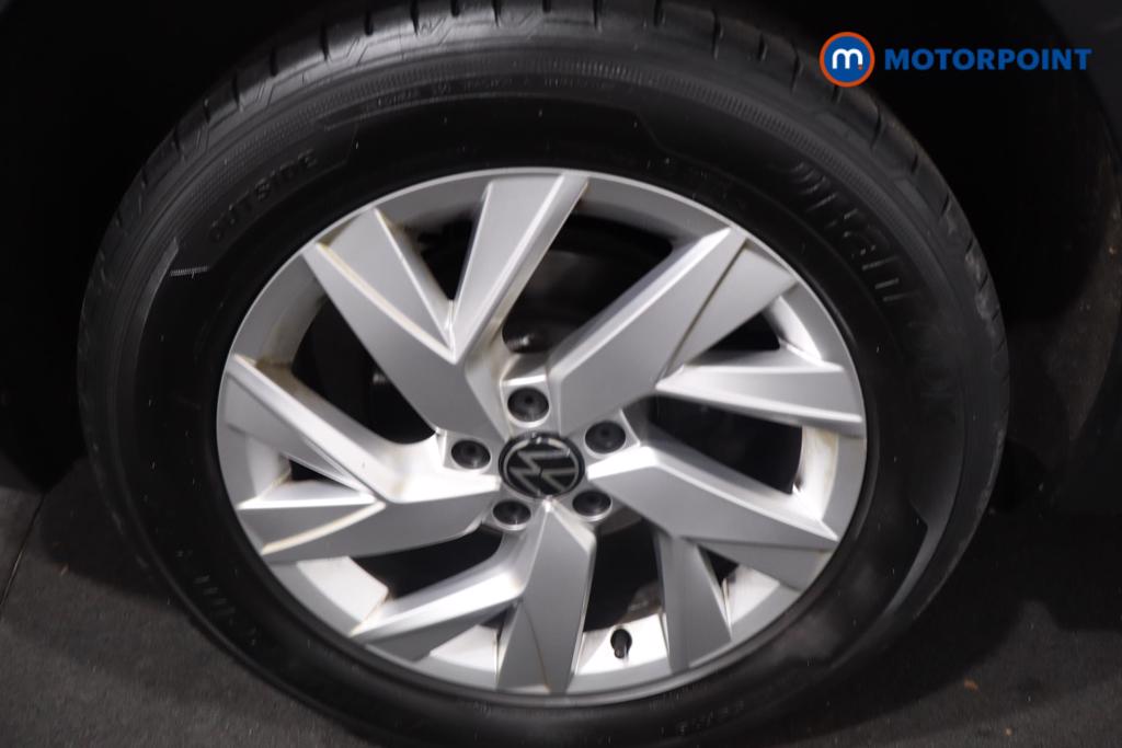 Volkswagen Tiguan Life Automatic Petrol SUV - Stock Number (1632661) - 6th supplementary image