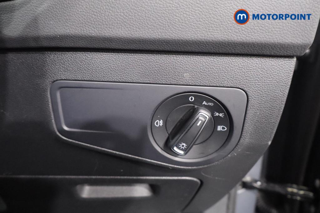 Volkswagen Tiguan Life Automatic Petrol SUV - Stock Number (1632661) - 13th supplementary image
