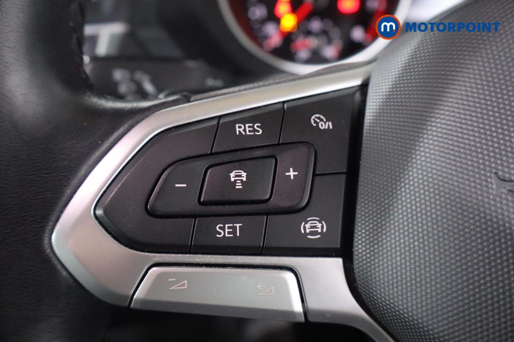 Volkswagen Tiguan Life Automatic Petrol SUV - Stock Number (1632661) - 15th supplementary image