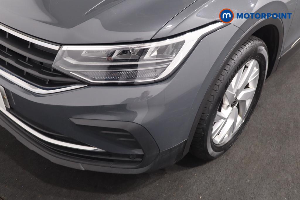 Volkswagen Tiguan Life Automatic Petrol SUV - Stock Number (1632661) - 30th supplementary image