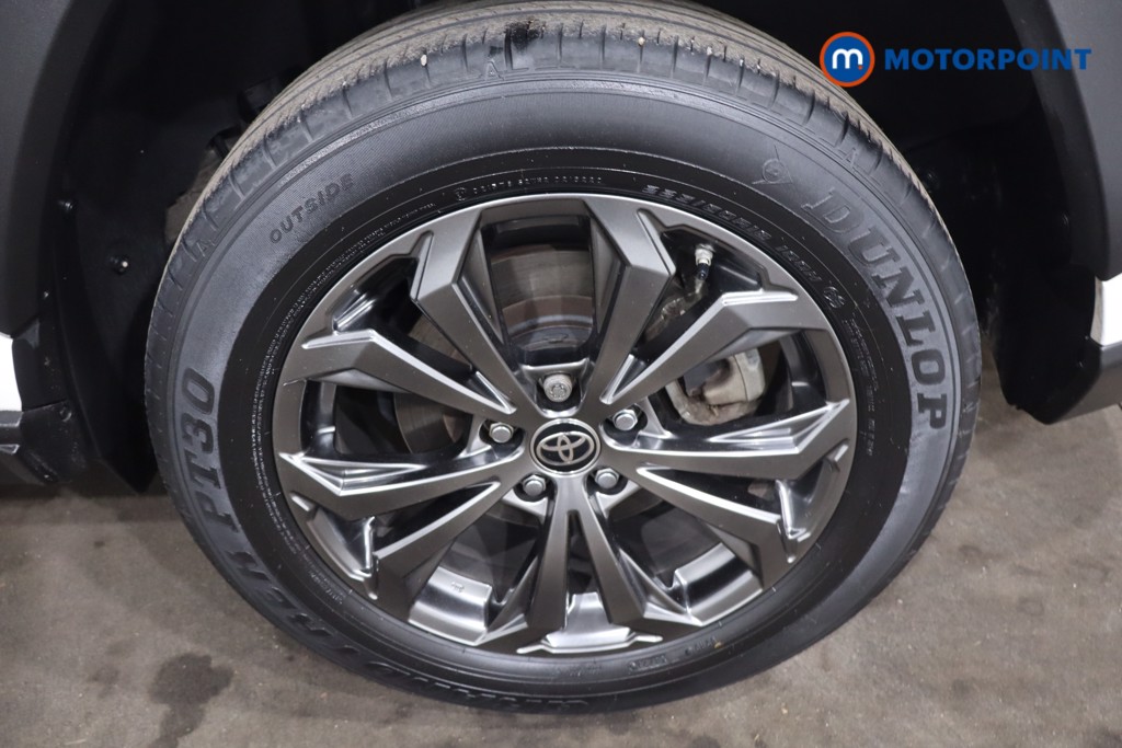 Toyota Rav4 Design Automatic Petrol-Electric Hybrid SUV - Stock Number (1632739) - 11th supplementary image