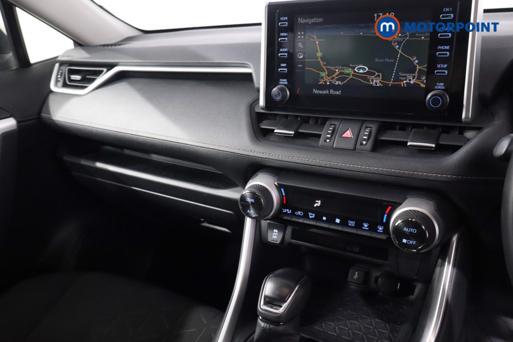 Toyota Rav4 Design Automatic Petrol-Electric Hybrid SUV - Stock Number (1632739) - 17th supplementary image