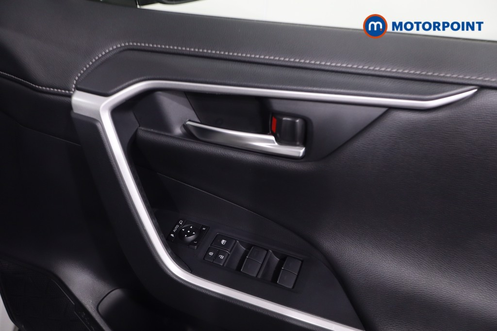 Toyota Rav4 Design Automatic Petrol-Electric Hybrid SUV - Stock Number (1632739) - 25th supplementary image