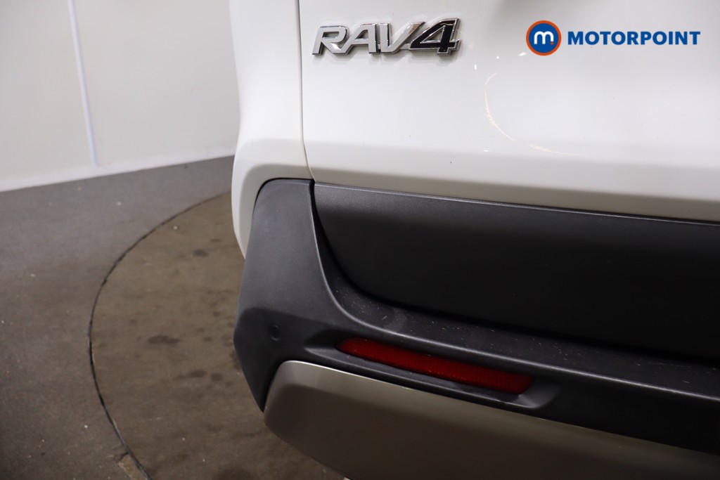 Toyota Rav4 Design Automatic Petrol-Electric Hybrid SUV - Stock Number (1632739) - 36th supplementary image