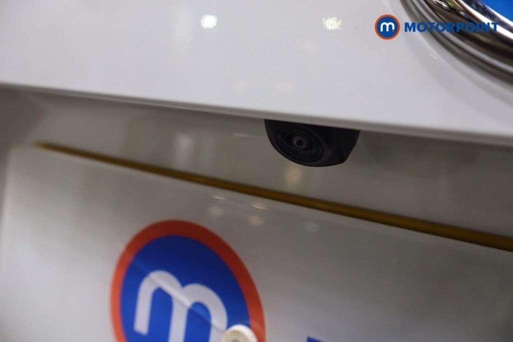 Toyota Rav4 Design Automatic Petrol-Electric Hybrid SUV - Stock Number (1632739) - 37th supplementary image