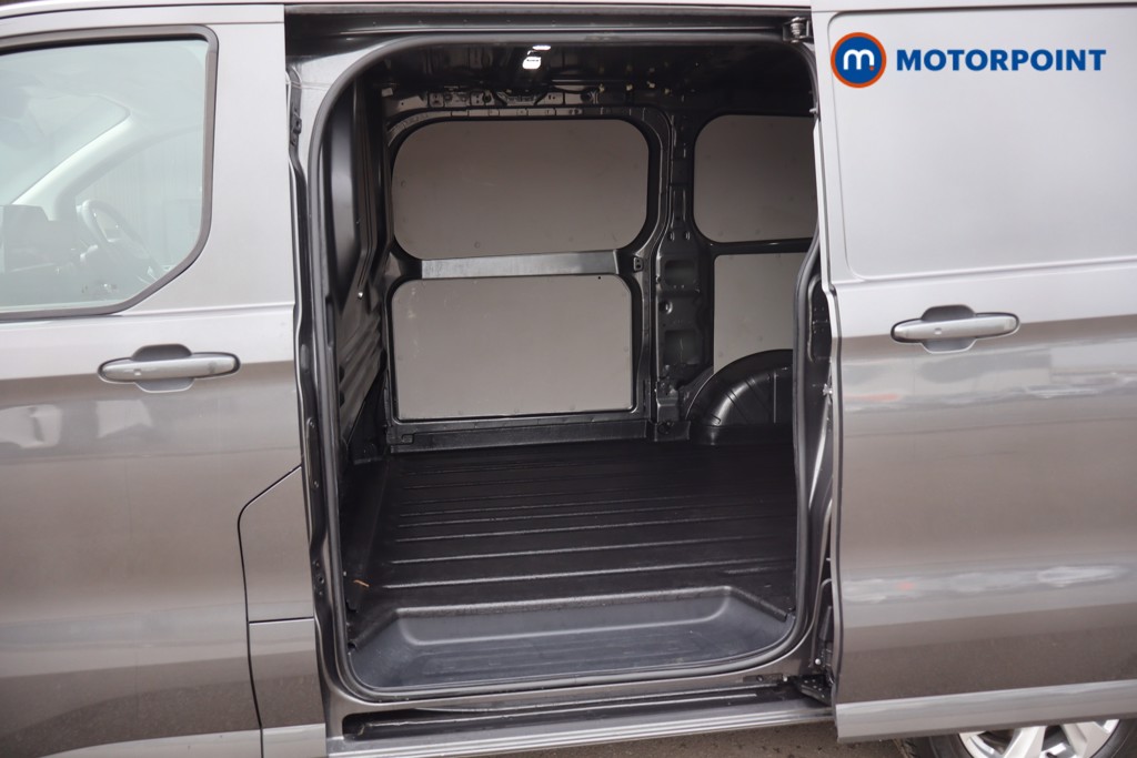 Ford Transit Custom Limited Manual Diesel Panel Van - Stock Number (1632801) - 4th supplementary image