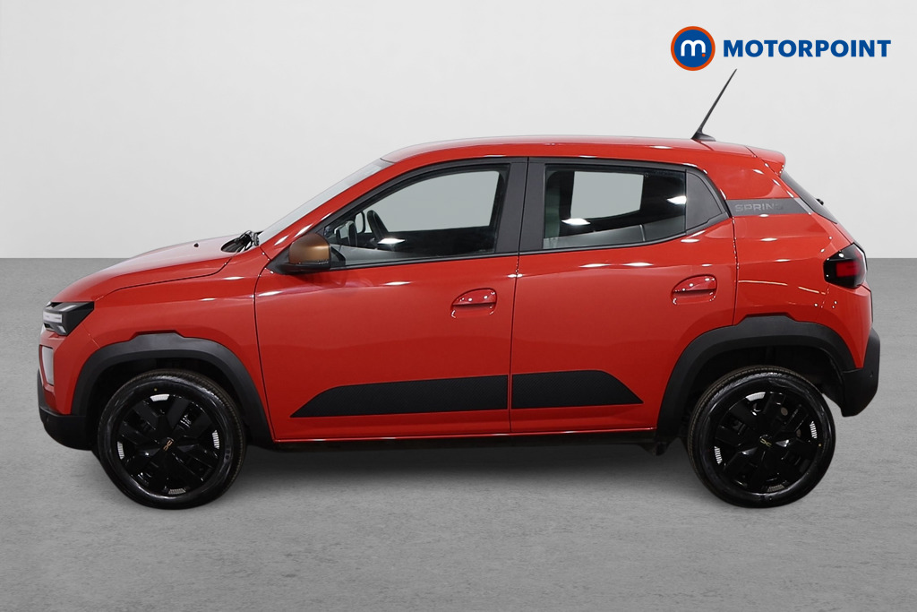 Dacia Spring Extreme Automatic Electric SUV - Stock Number (1632904) - Passenger side