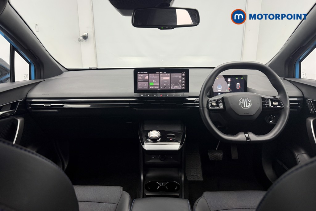 Mg Motor Uk MG4 Trophy Automatic Electric SUV - Stock Number (1632914) - 1st supplementary image