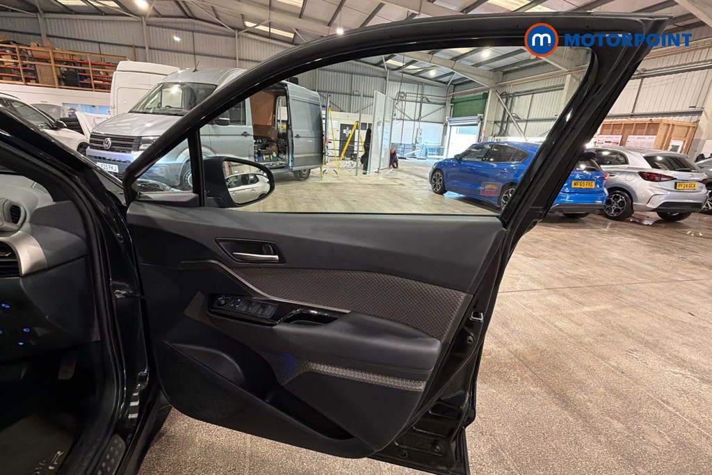 Toyota C-Hr Excel Automatic Petrol-Electric Hybrid SUV - Stock Number (1633025) - 19th supplementary image