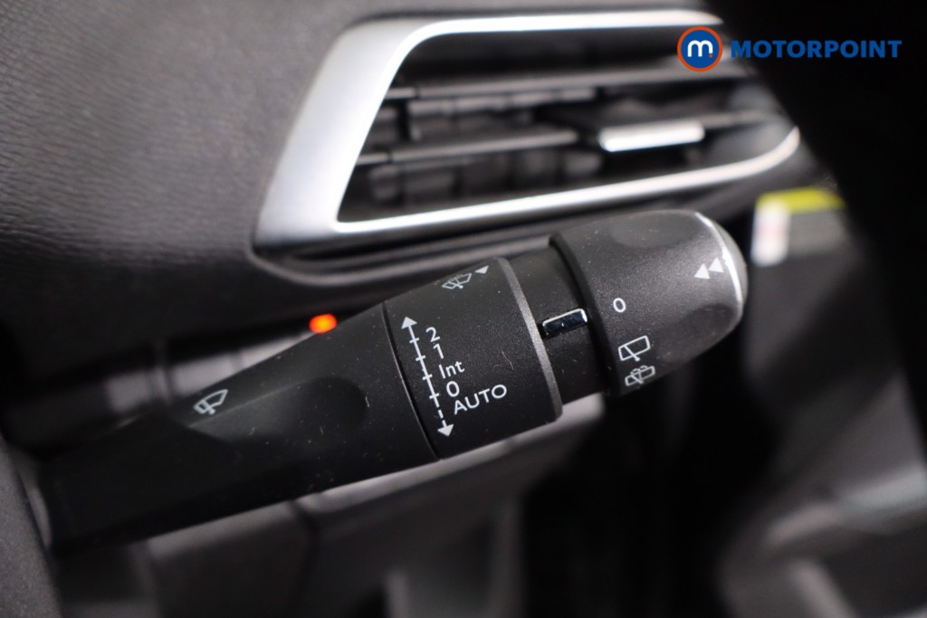 Peugeot 5008 Allure Premium Manual Diesel SUV - Stock Number (1633026) - 15th supplementary image