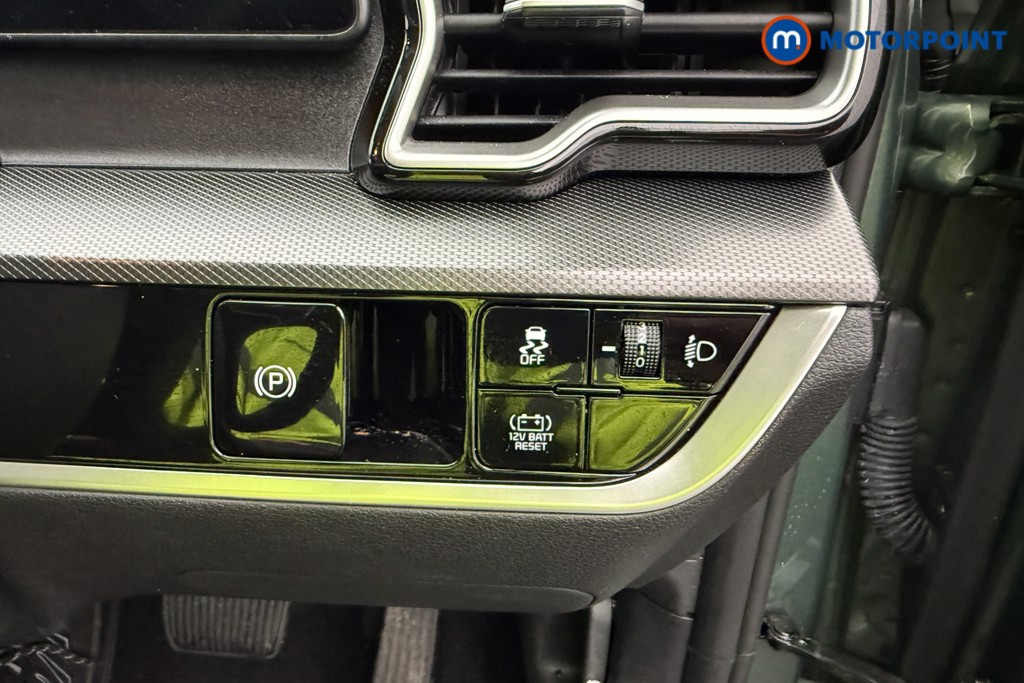 KIA Sportage 3 Automatic Petrol-Electric Hybrid SUV - Stock Number (1633203) - 15th supplementary image