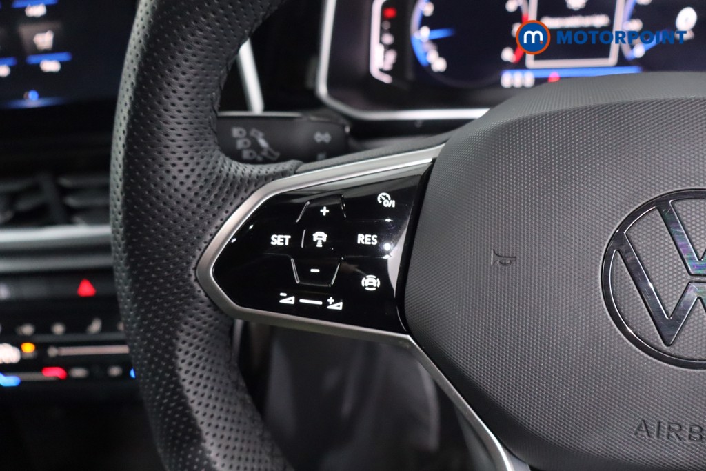 Volkswagen T-Roc R-Line Manual Petrol SUV - Stock Number (1633300) - 7th supplementary image