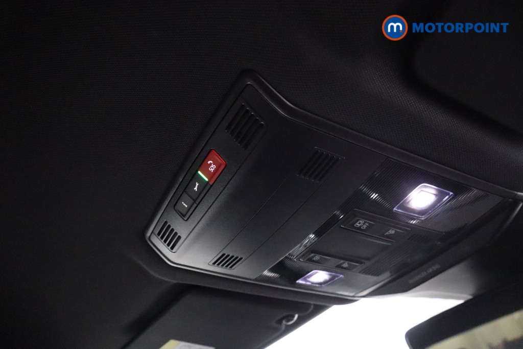 Volkswagen T-Roc R-Line Manual Petrol SUV - Stock Number (1633300) - 22nd supplementary image