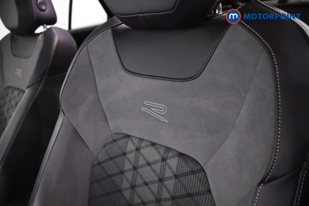 Volkswagen T-Roc R-Line Manual Petrol SUV - Stock Number (1633300) - 28th supplementary image