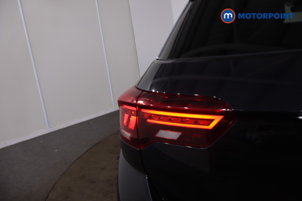 Volkswagen T-Roc R-Line Manual Petrol SUV - Stock Number (1633300) - 39th supplementary image