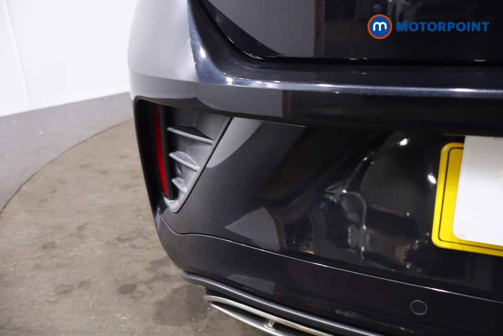 Volkswagen T-Roc R-Line Manual Petrol SUV - Stock Number (1633300) - 40th supplementary image