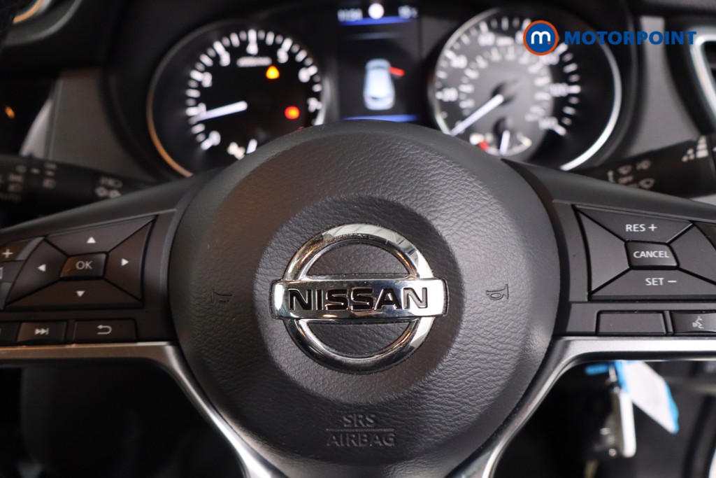 Nissan Qashqai Acenta Premium Manual Petrol SUV - Stock Number (1633351) - 13th supplementary image