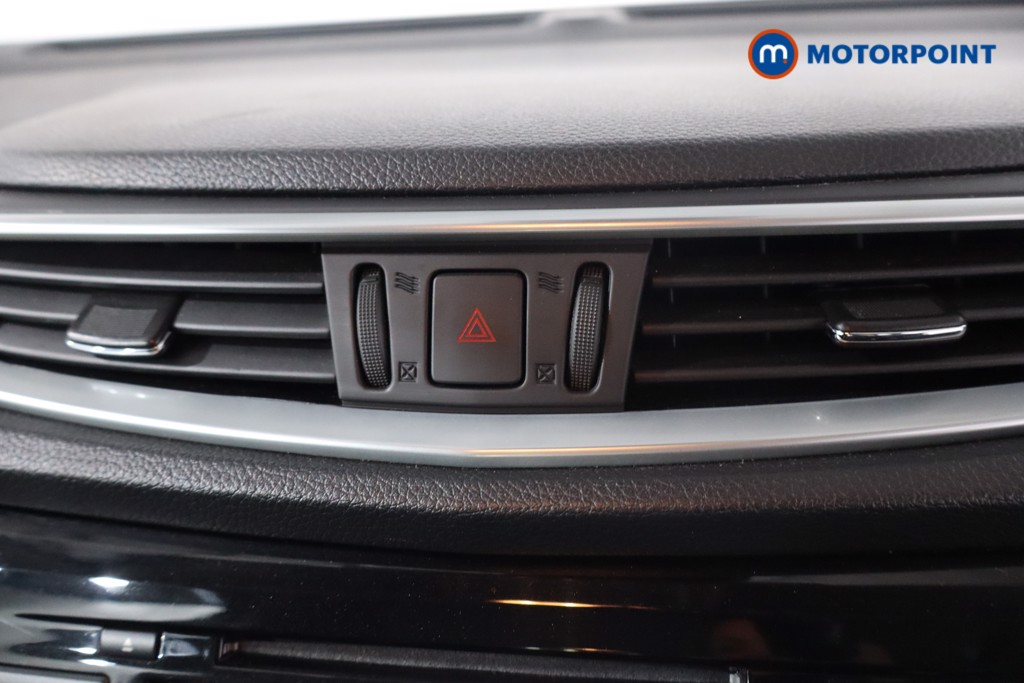 Nissan Qashqai Acenta Premium Manual Petrol SUV - Stock Number (1633351) - 18th supplementary image