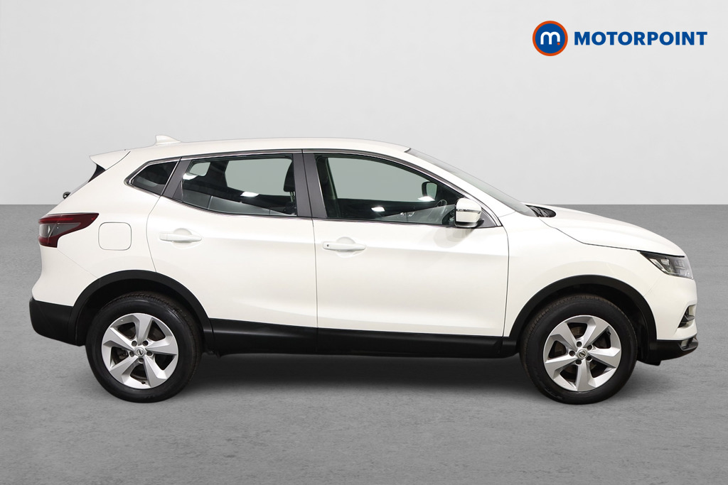 Nissan Qashqai Acenta Premium Manual Petrol SUV - Stock Number (1633351) - Drivers side