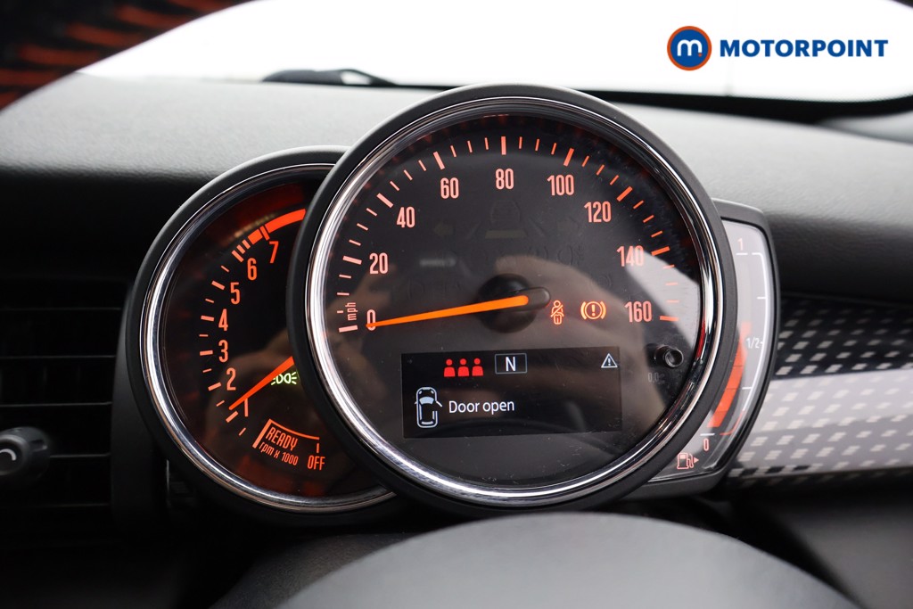Mini Hatchback Cooper S Sport Manual Petrol Hatchback - Stock Number (1633387) - 4th supplementary image