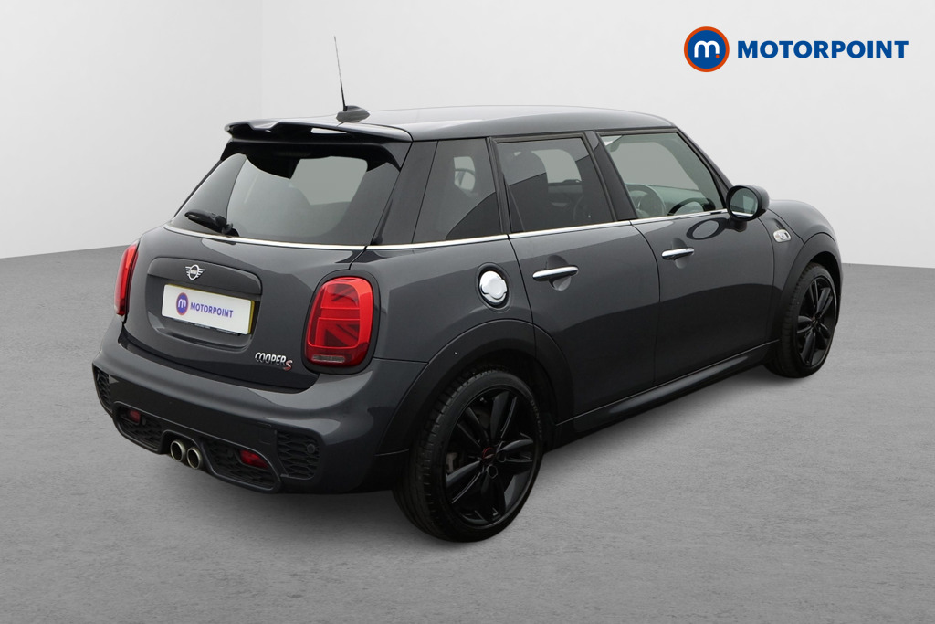 Mini Hatchback Cooper S Sport Manual Petrol Hatchback - Stock Number (1633387) - Drivers side rear corner