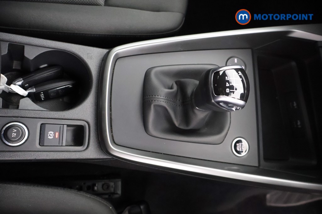 Audi A3 Technik Manual Petrol Hatchback - Stock Number (1633395) - 9th supplementary image