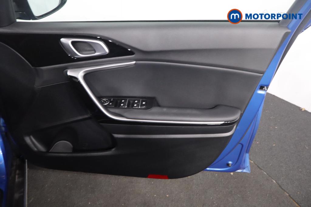 KIA Xceed 3 Manual Petrol Hatchback - Stock Number (1633437) - 10th supplementary image